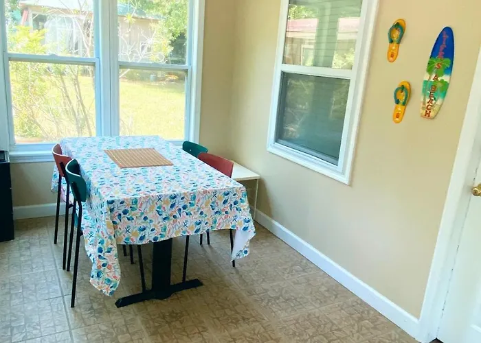 Studio-bay Access-pet Friendly Holiday home